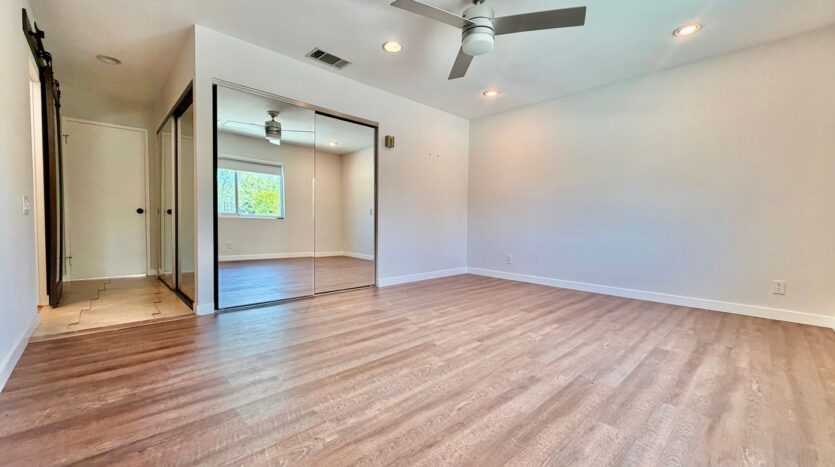 2450 Tamarisk Rd  - Palm Springs - California - 4 bed, 2 bath rental property