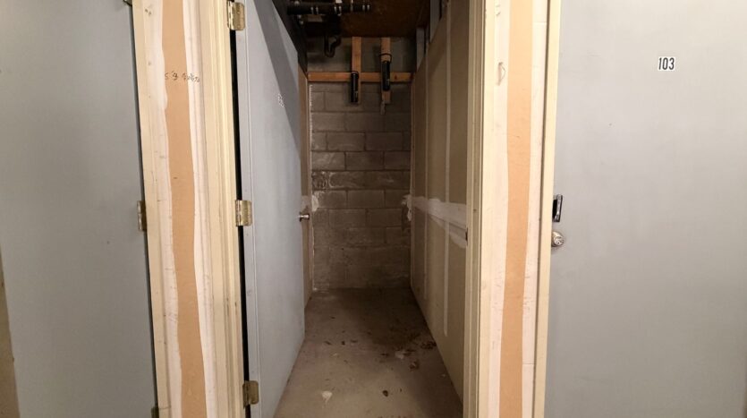 250 Santa Fe #303 - Sunnyvale - California - 2 bed, 2 bath rental property