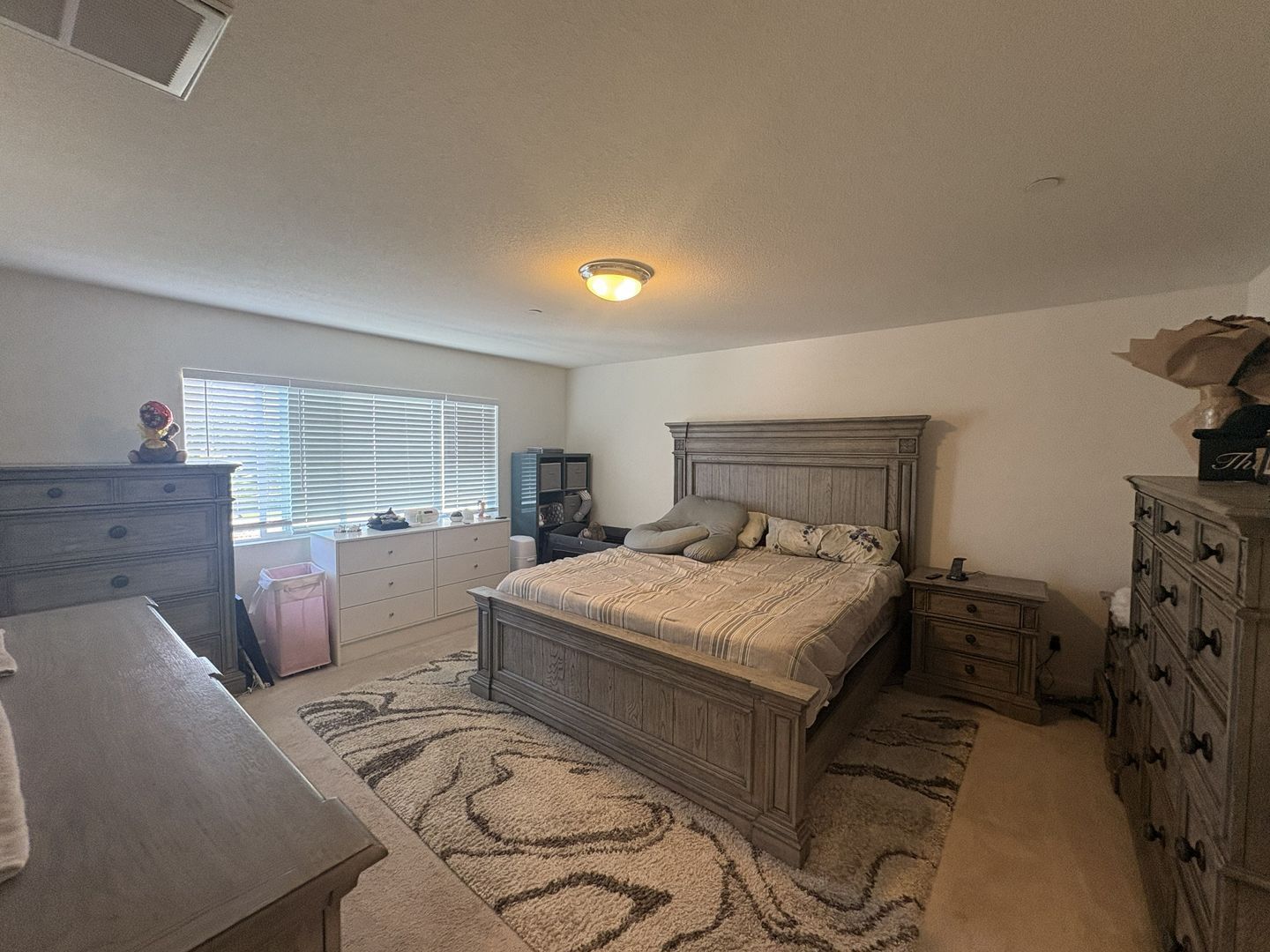 2532 Judith Resnik Ave - Sacramento - California - 4 bed, 2.5 bath rental property