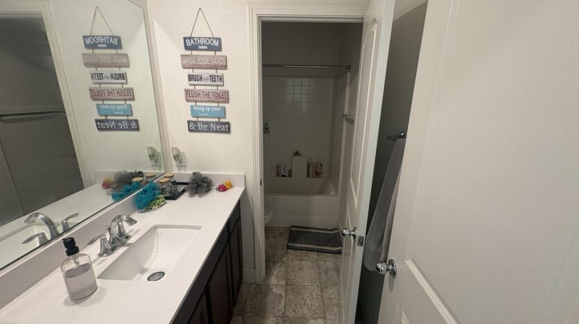 2532 Judith Resnik Ave - Sacramento - California - 4 bed, 2.5 bath rental property