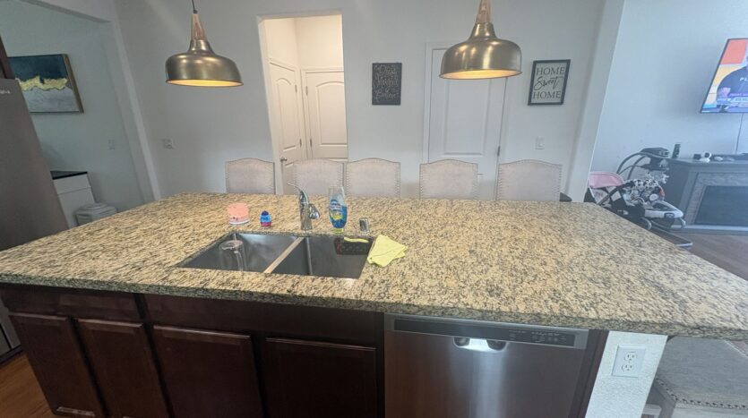 2532 Judith Resnik Ave - Sacramento - California - 4 bed, 2.5 bath rental property