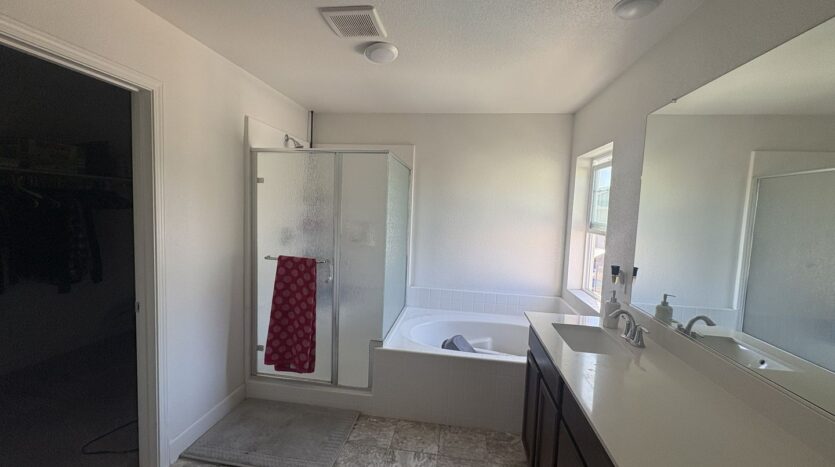 2532 Judith Resnik Ave - Sacramento - California - 4 bed, 2.5 bath rental property