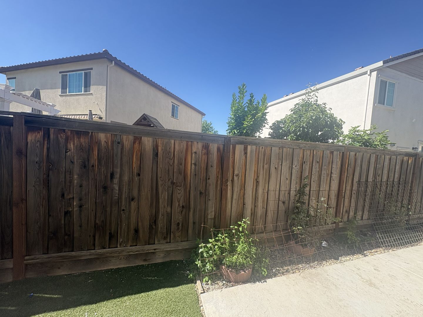 2532 Judith Resnik Ave - Sacramento - California - 4 bed, 2.5 bath rental property