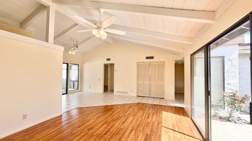 2550 Miramonte Circle E Unit C - Palm Springs - California - 3 bed, 2.5 bath rental property