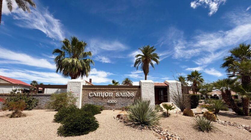 2550 Miramonte Circle E Unit C - Palm Springs - California - 3 bed, 2.5 bath rental property