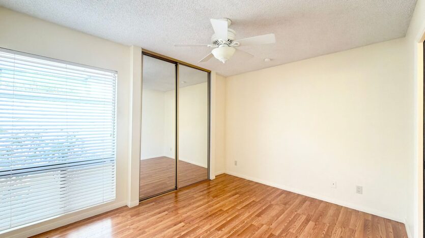 2550 Miramonte Circle E Unit C - Palm Springs - California - 3 bed, 2.5 bath rental property