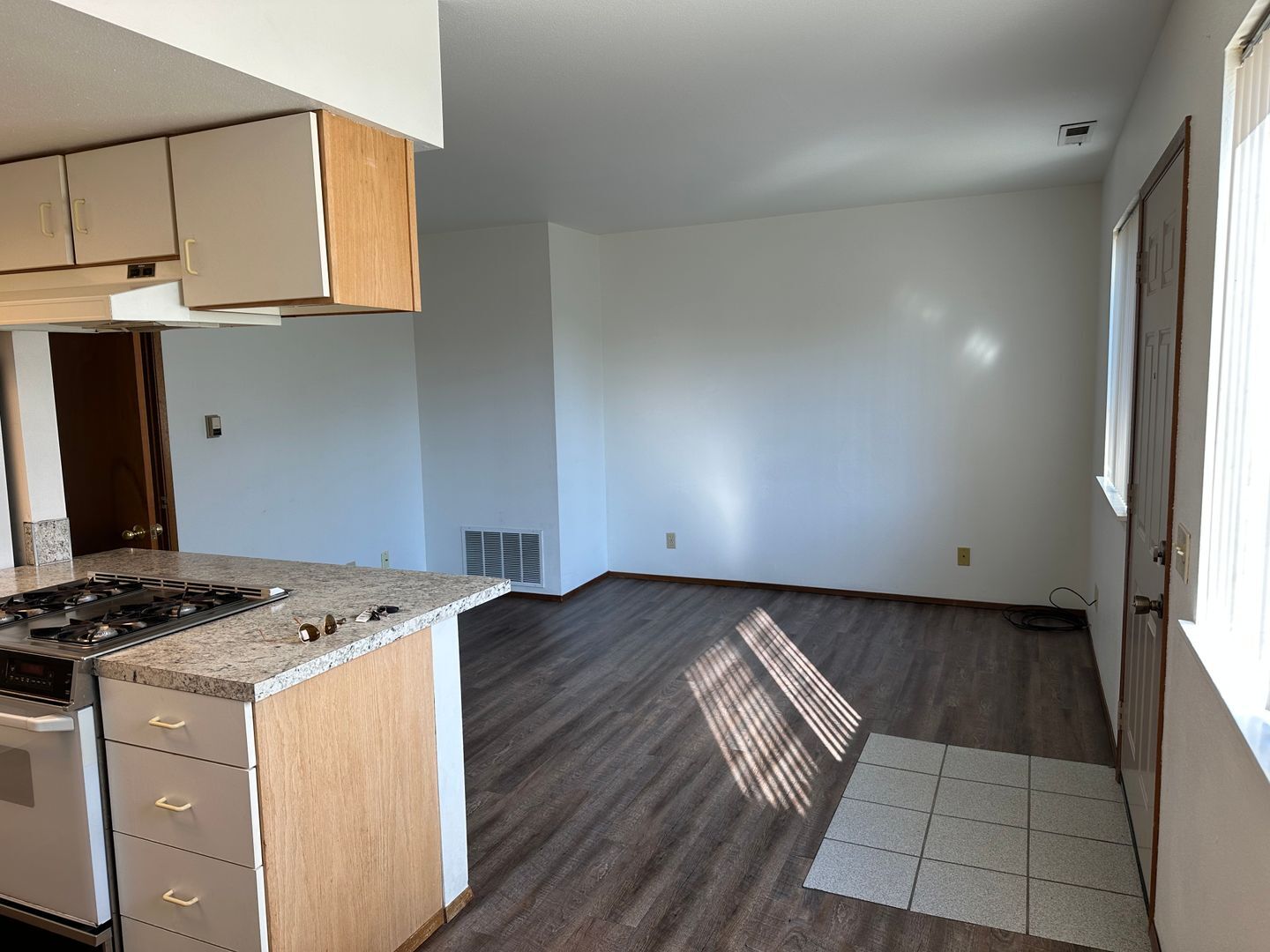 2601 Patton St - #3 - Bellingham - Washington - 1 bed, 1 bath rental property