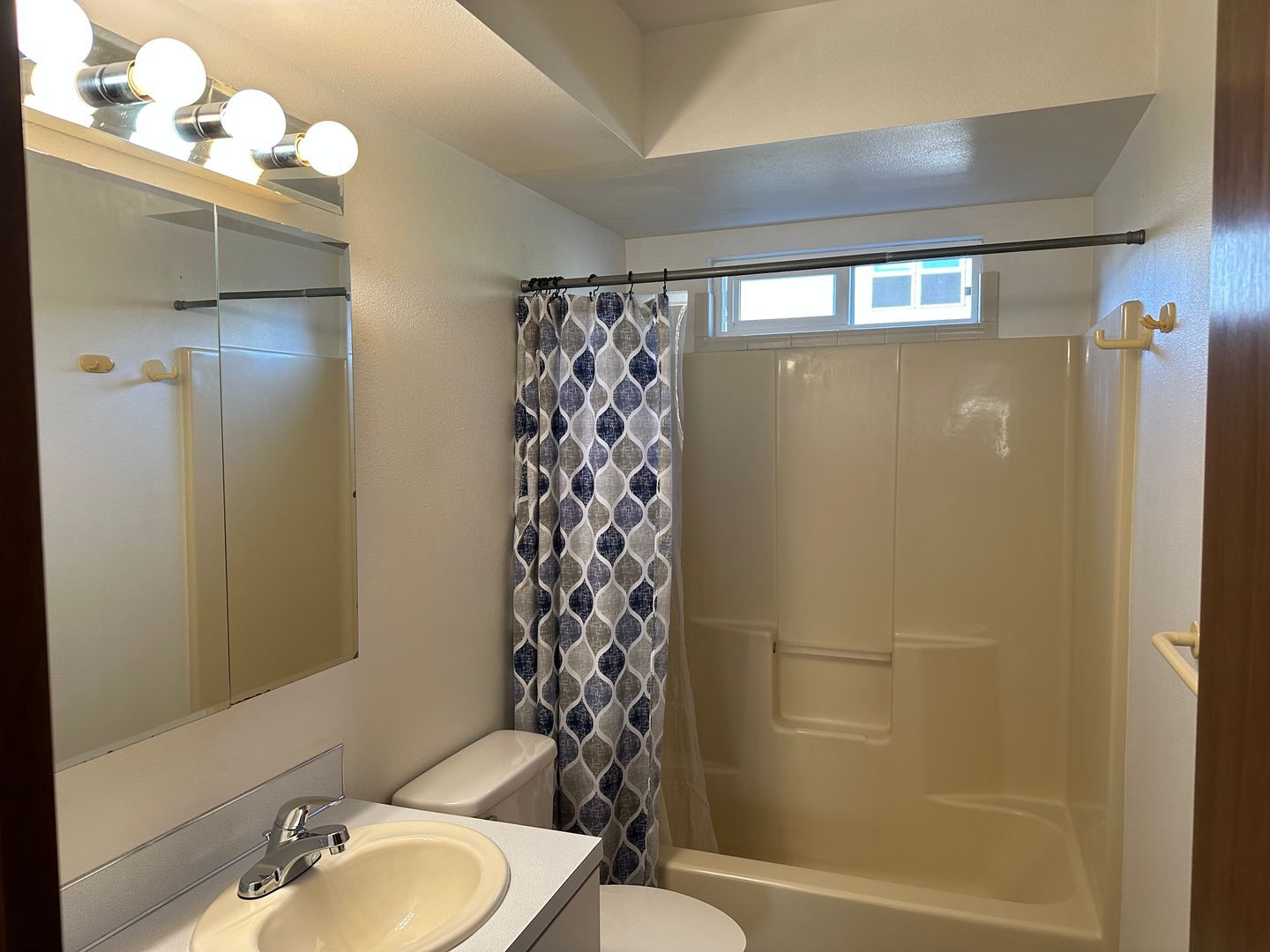 2601 Patton St - #3 - Bellingham - Washington - 1 bed, 1 bath rental property