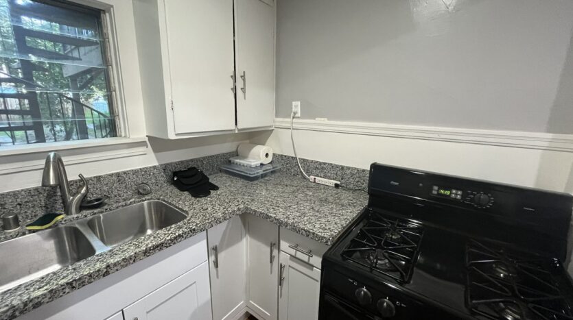 2612-2614 Q ST  - Sacramento - California - 2 bed, 1 bath rental property