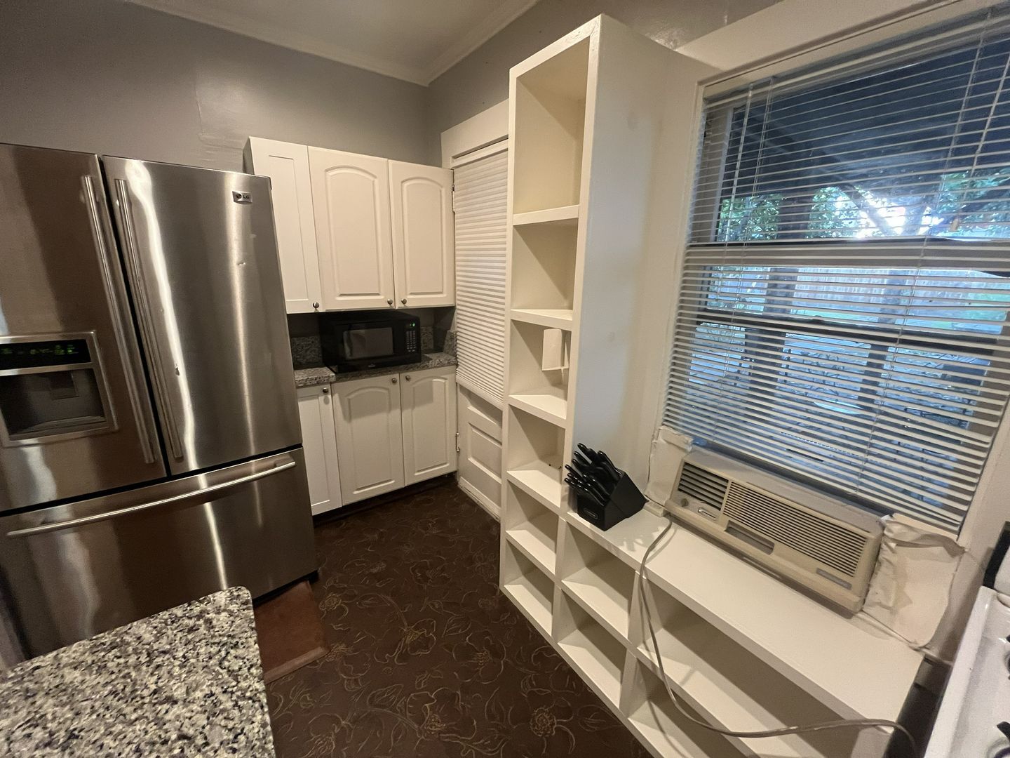 2612-2614 Q ST  - Sacramento - California - 1 bed, 1 bath rental property