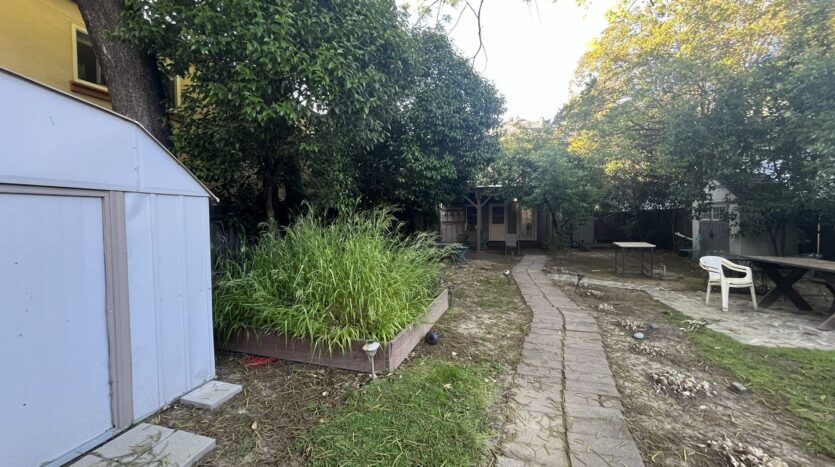 2612-2614 Q ST  - Sacramento - California - 1 bed, 1 bath rental property