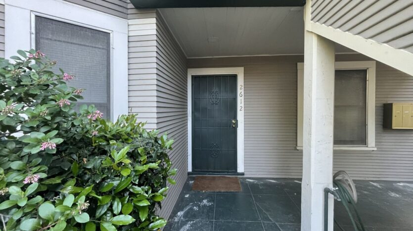 2612-2614 Q ST  - Sacramento - California - 2 bed, 1 bath rental property