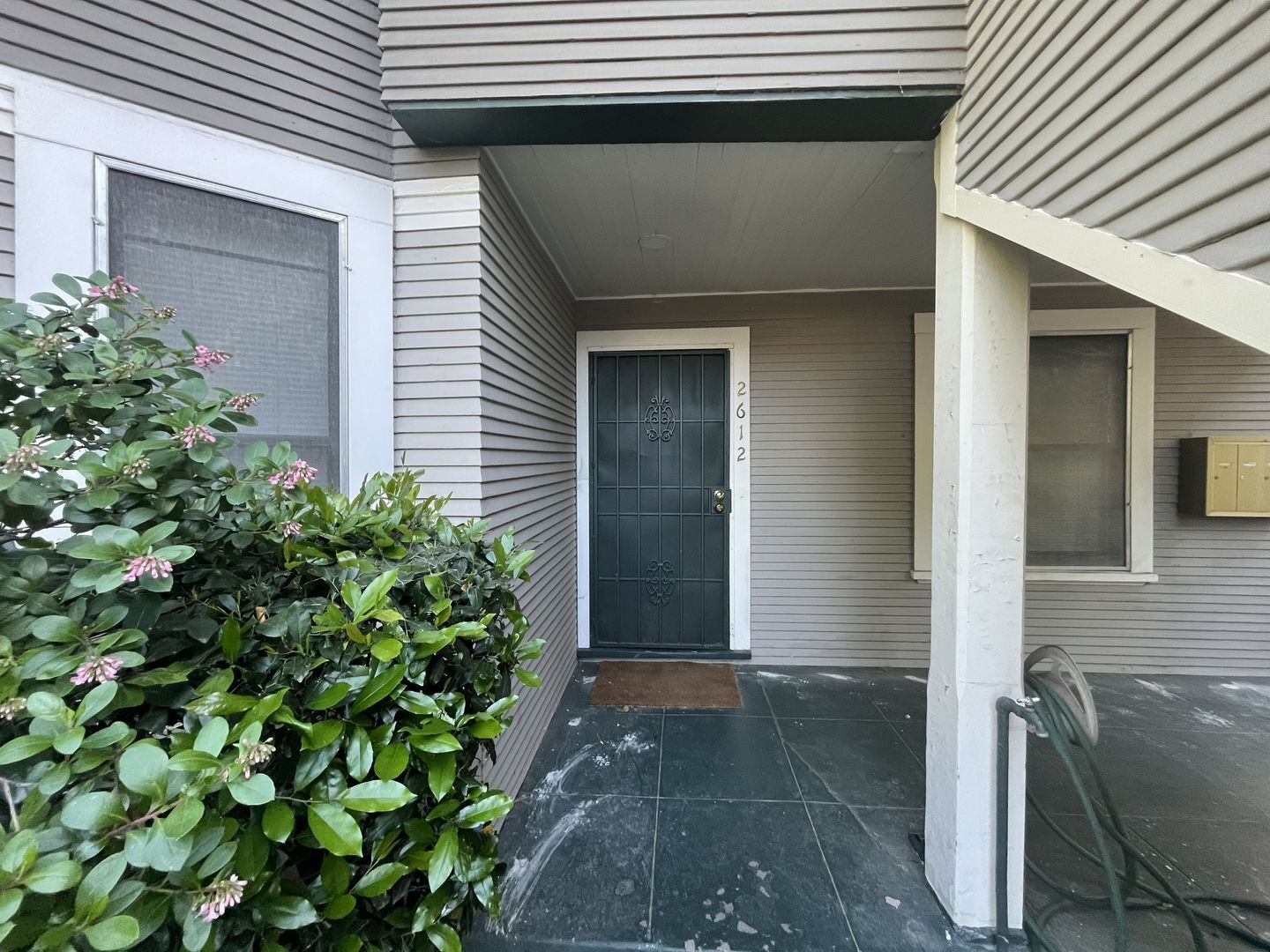 2612-2614 Q ST  - Sacramento - California - 2 bed, 1 bath rental property