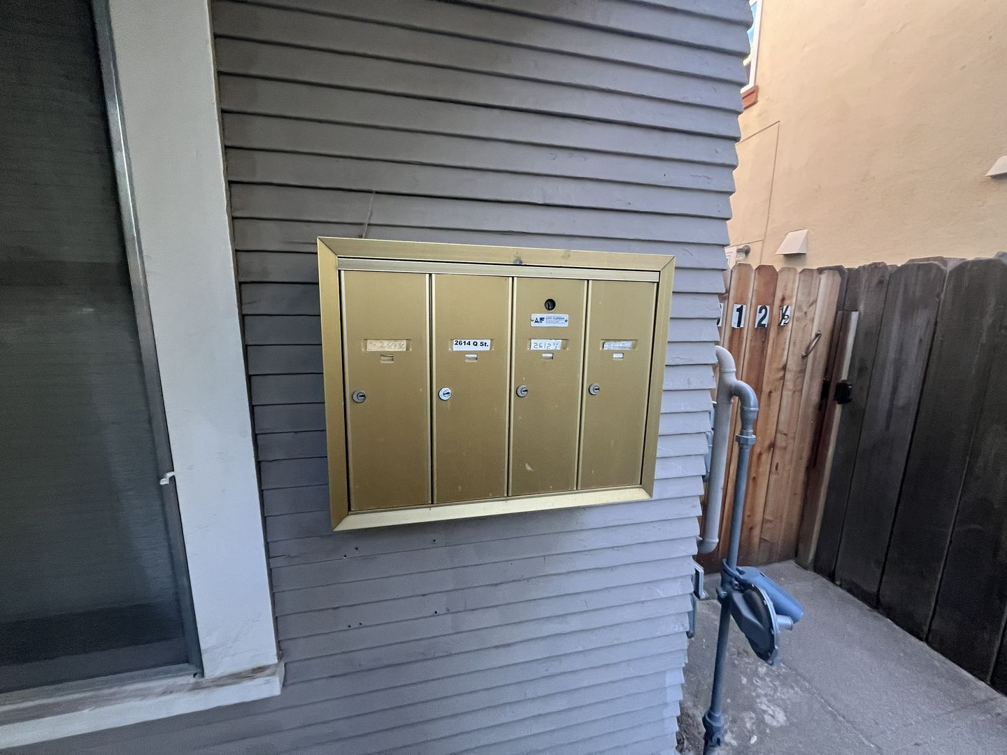 2612-2614 Q ST  - Sacramento - California - 2 bed, 1 bath rental property