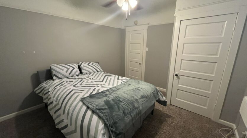 2612-2614 Q ST  - Sacramento - California - 2 bed, 1 bath rental property