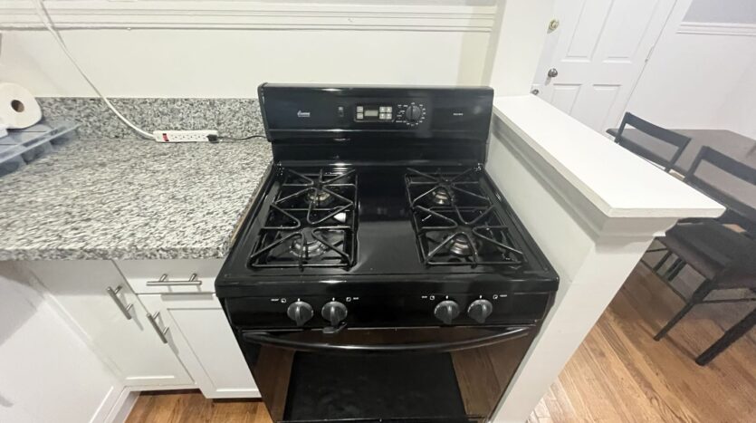 2612-2614 Q ST  - Sacramento - California - 2 bed, 1 bath rental property