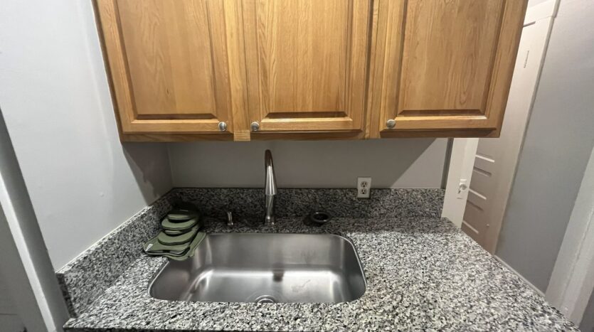 2612-2614 Q ST  - Sacramento - California - 1 bed, 1 bath rental property