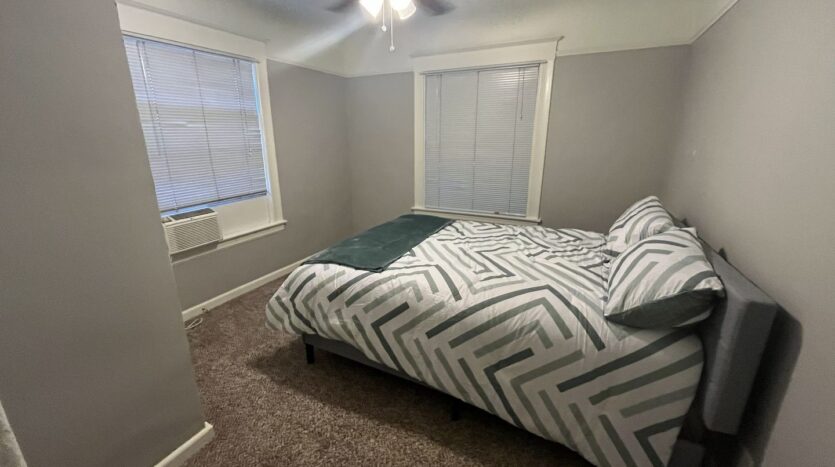 2612-2614 Q ST  - Sacramento - California - 2 bed, 1 bath rental property