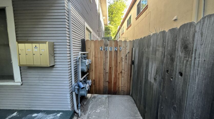 2612-2614 Q ST  - Sacramento - California - 1 bed, 1 bath rental property