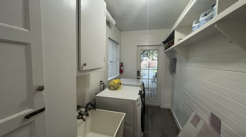 2612-2614 Q ST  - Sacramento - California - 2 bed, 1 bath rental property