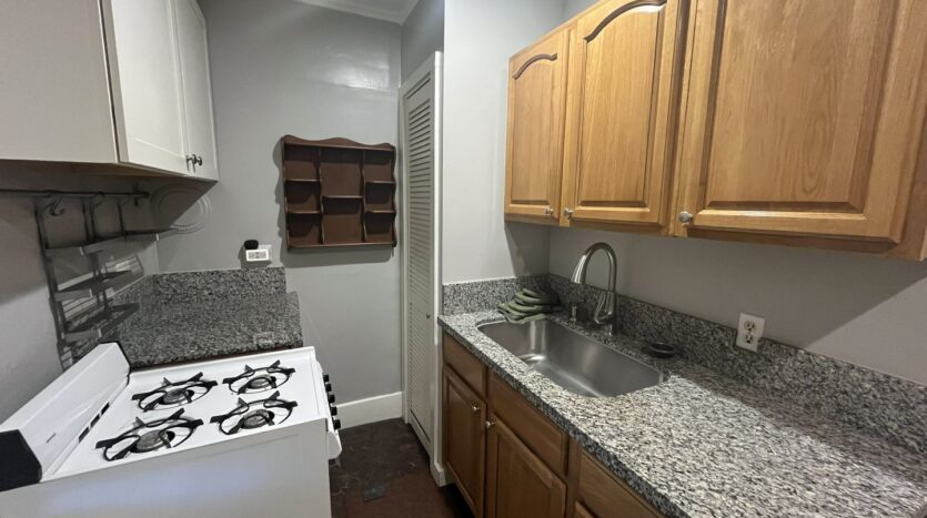 2612-2614 Q ST  - Sacramento - California - 1 bed, 1 bath rental property
