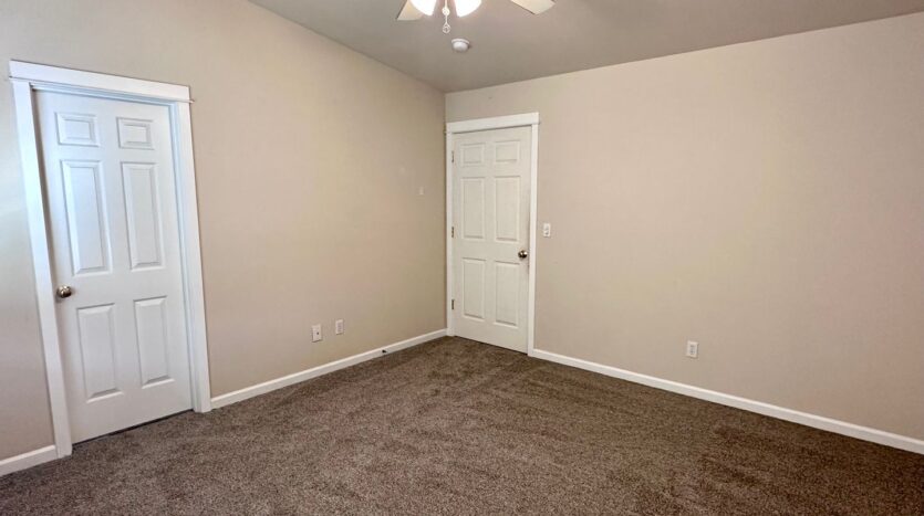 2614 SW Cascade Mountain Lane - Redmond - Oregon - 3 bed, 2.5 bath rental property