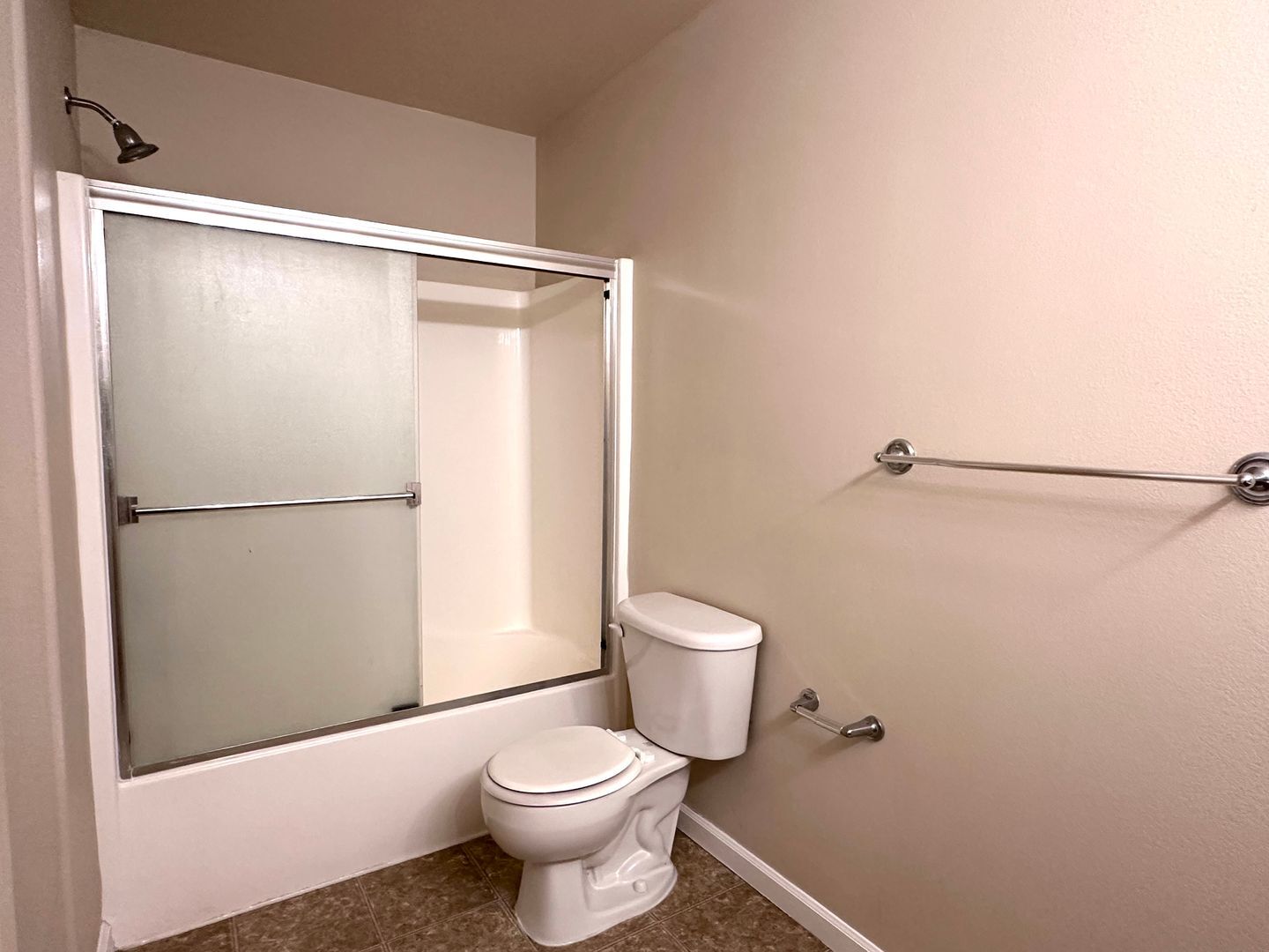 2614 SW Cascade Mountain Lane - Redmond - Oregon - 3 bed, 2.5 bath rental property