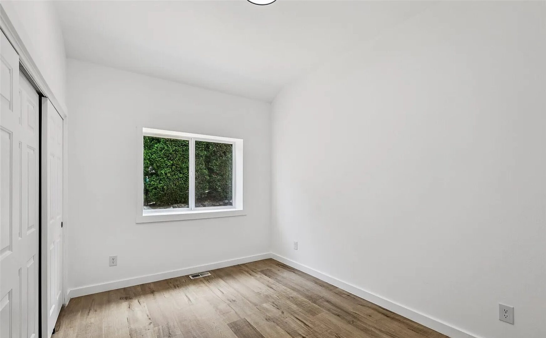 2805 Chambers Bay Drive - Steilacoom - Washington - 4 bed, 3 bath rental property