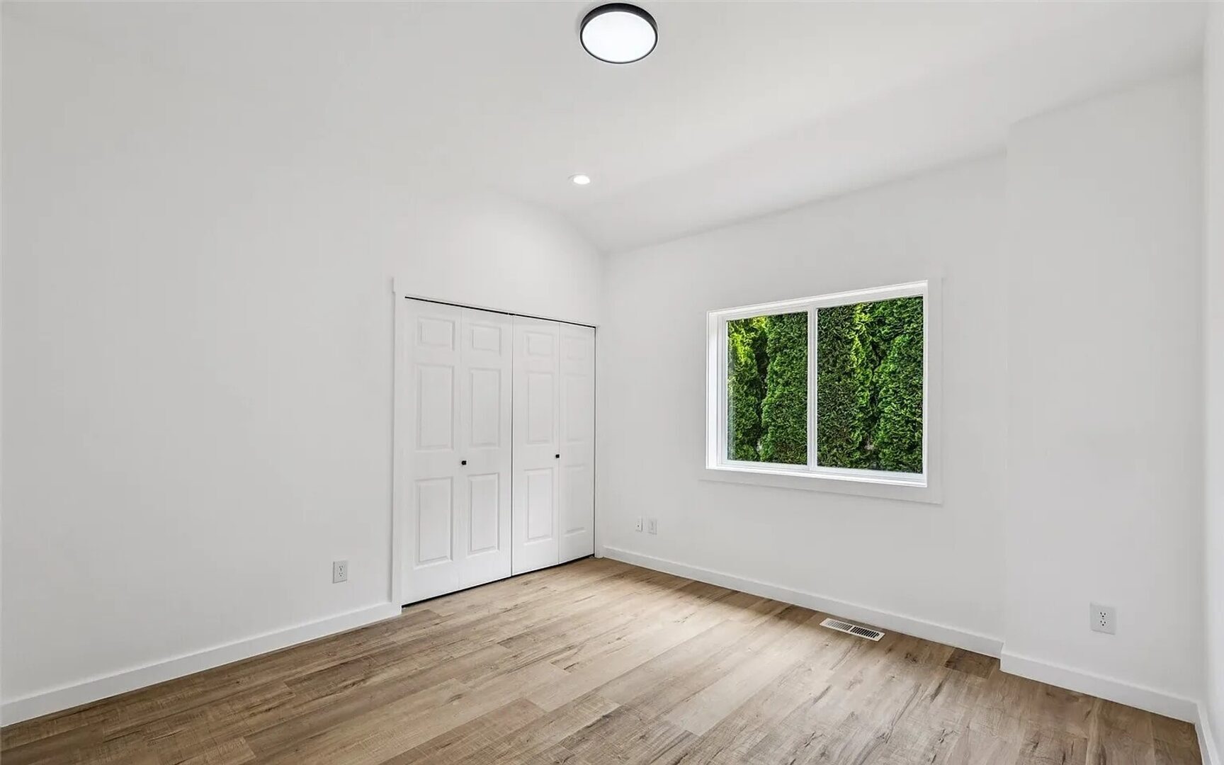 2805 Chambers Bay Drive - Steilacoom - Washington - 4 bed, 3 bath rental property