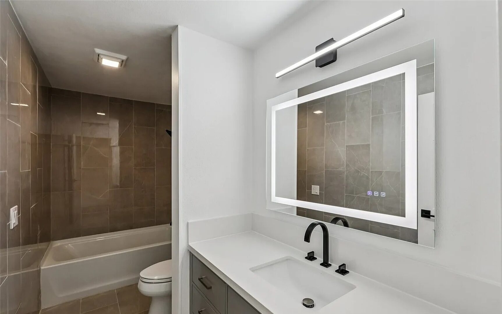 2805 Chambers Bay Drive - Steilacoom - Washington - 4 bed, 3 bath rental property