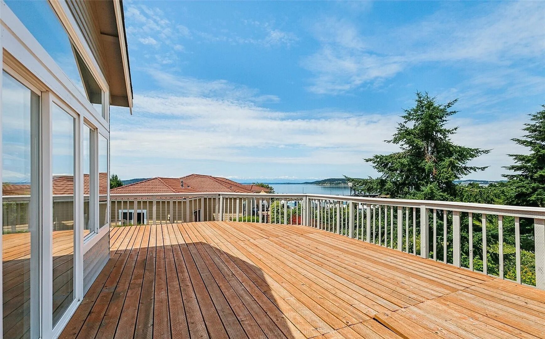 2805 Chambers Bay Drive - Steilacoom - Washington - 4 bed, 3 bath rental property