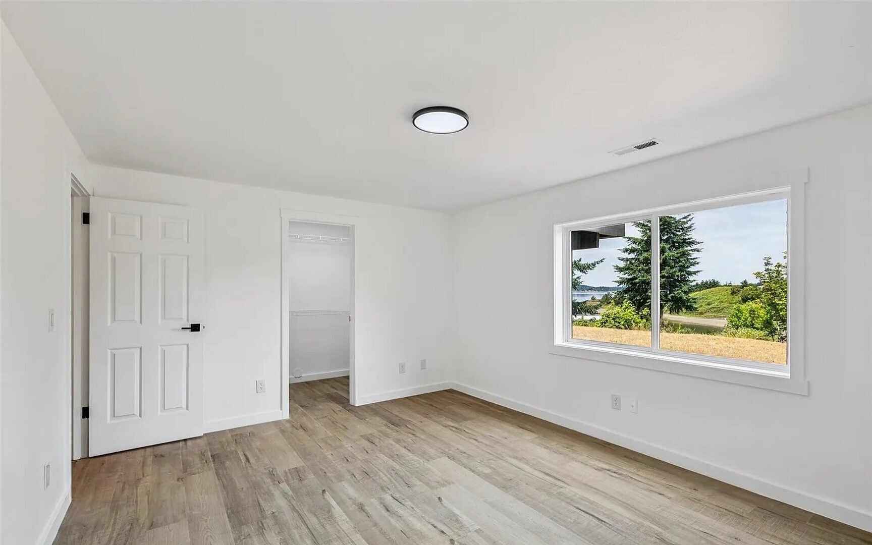 2805 Chambers Bay Drive - Steilacoom - Washington - 4 bed, 3 bath rental property