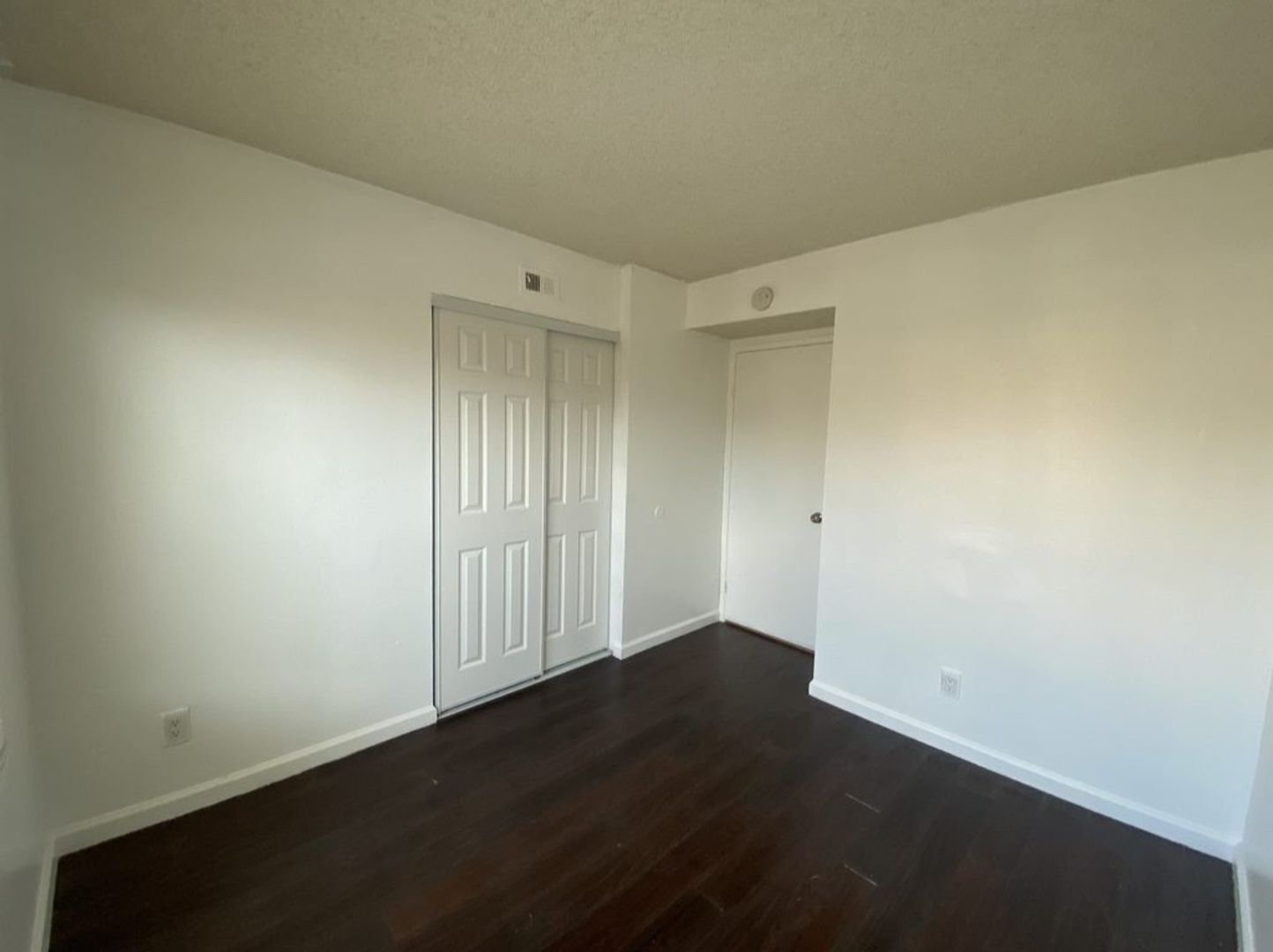 2872 Casey St Unit B - San Diego - California - 3 bed, 2 bath rental property