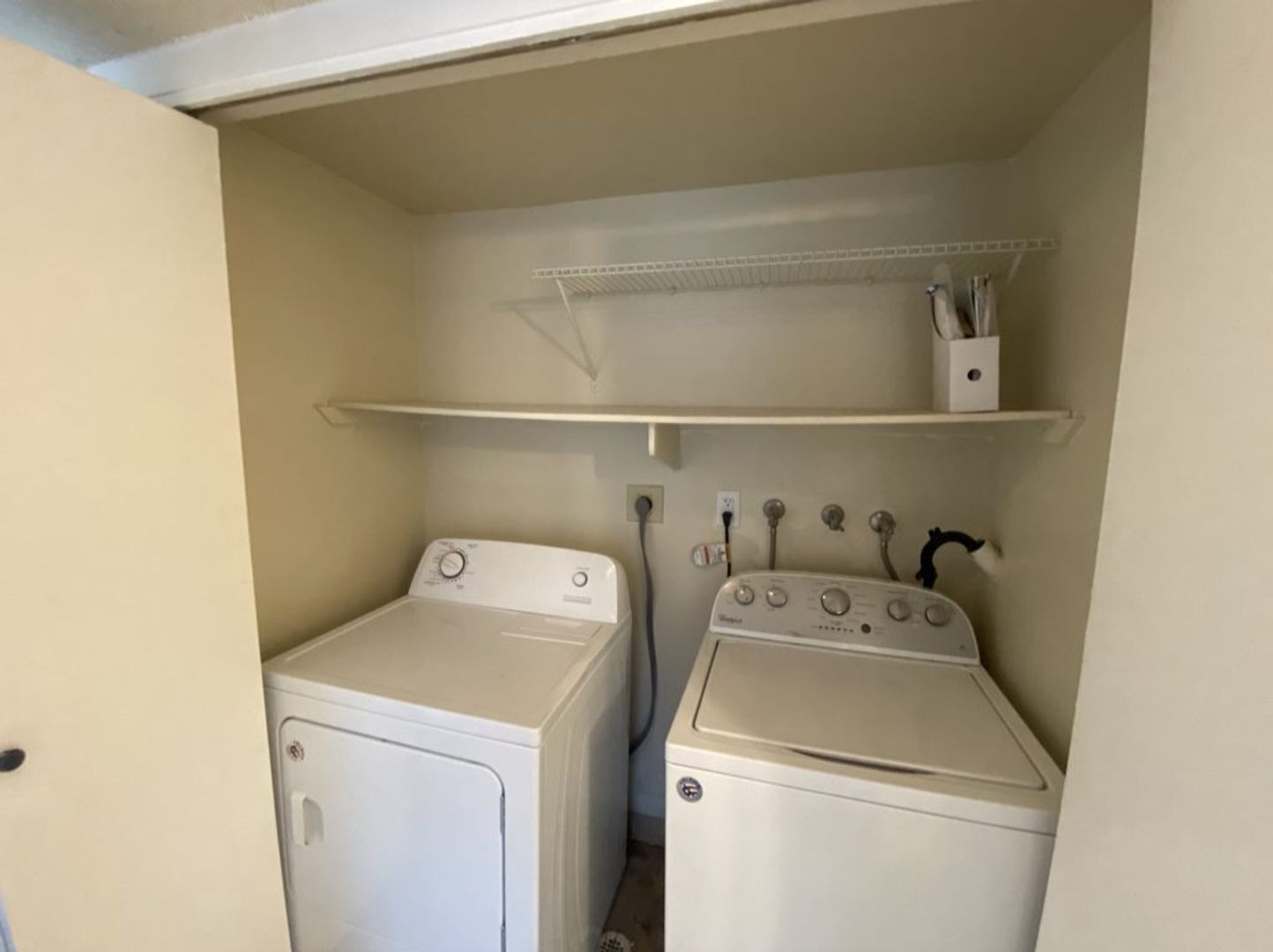 2872 Casey St Unit B - San Diego - California - 3 bed, 2 bath rental property