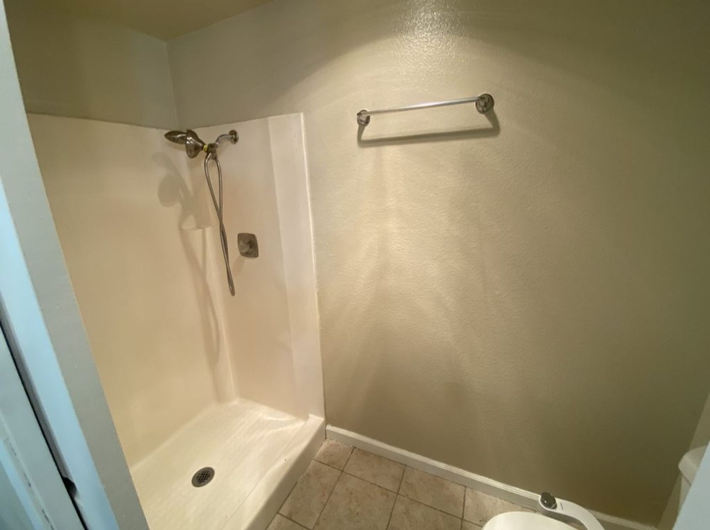 2872 Casey St Unit B - San Diego - California - 3 bed, 2 bath rental property
