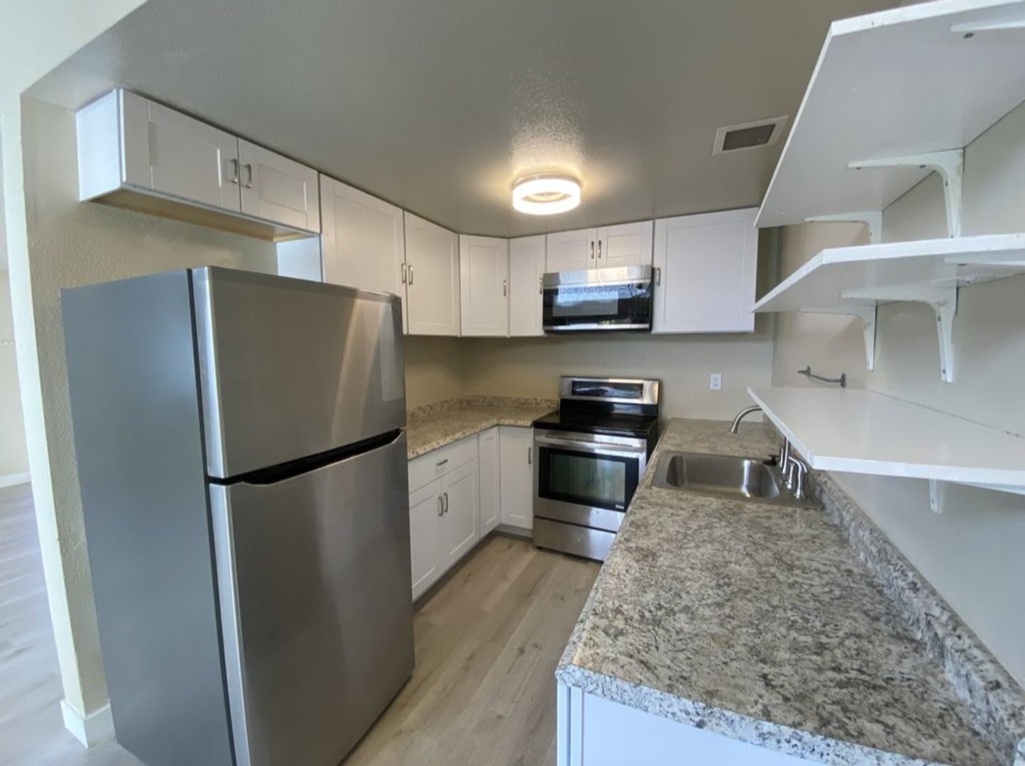 2872 Casey St Unit B - San Diego - California - 3 bed, 2 bath rental property