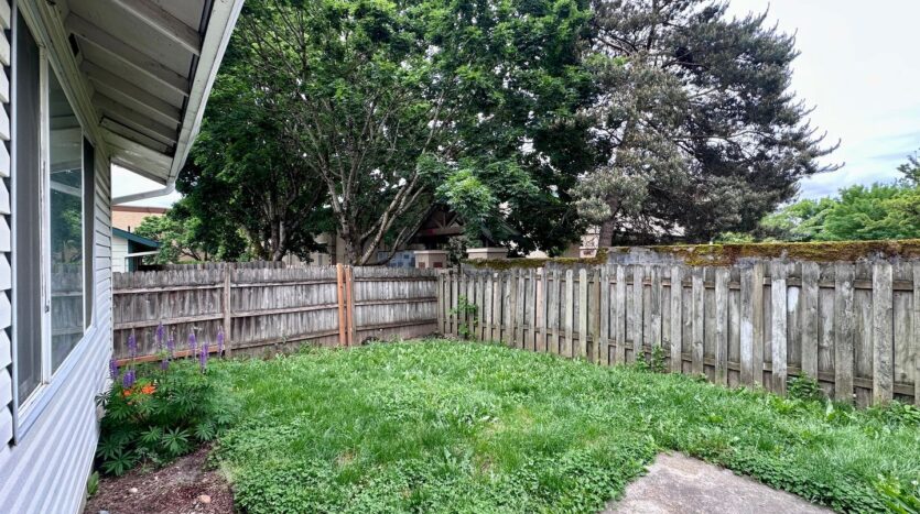 2935 SW Charity Ct. - Troutdale - Oregon - 2 bed, 2 bath rental property