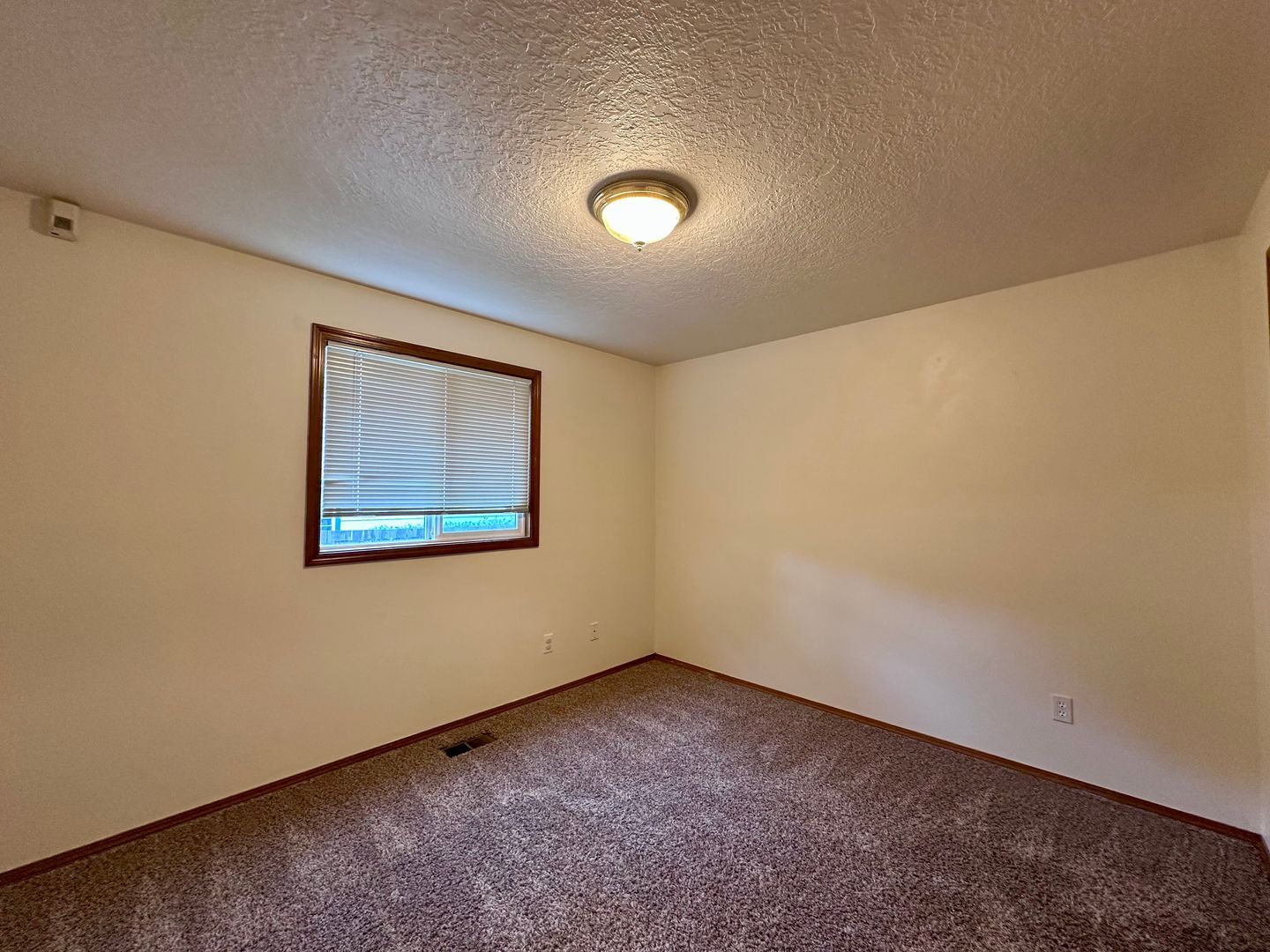 2935 SW Charity Ct. - Troutdale - Oregon - 2 bed, 2 bath rental property