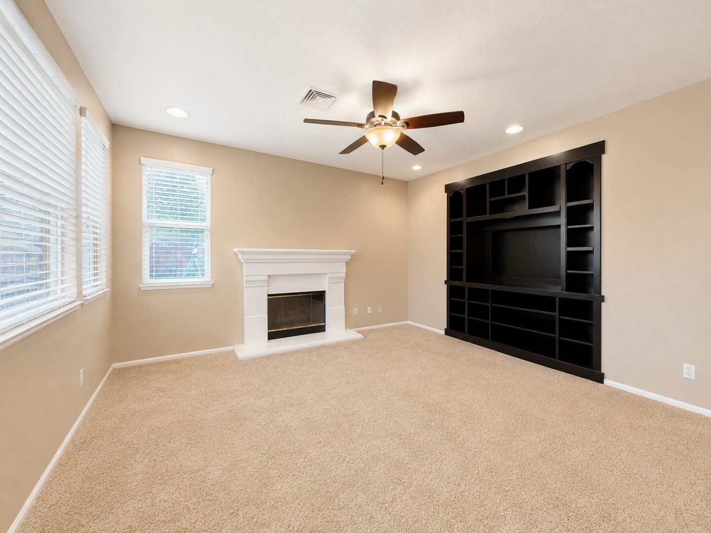 29522 Greenbelt Cir - Menifee - California - 3 bed, 2.5 bath rental property