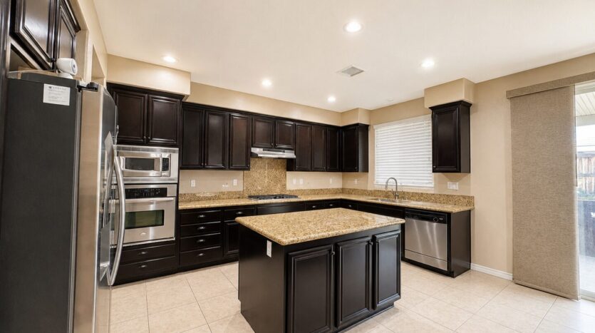 29522 Greenbelt Cir - Menifee - California - 3 bed, 2.5 bath rental property
