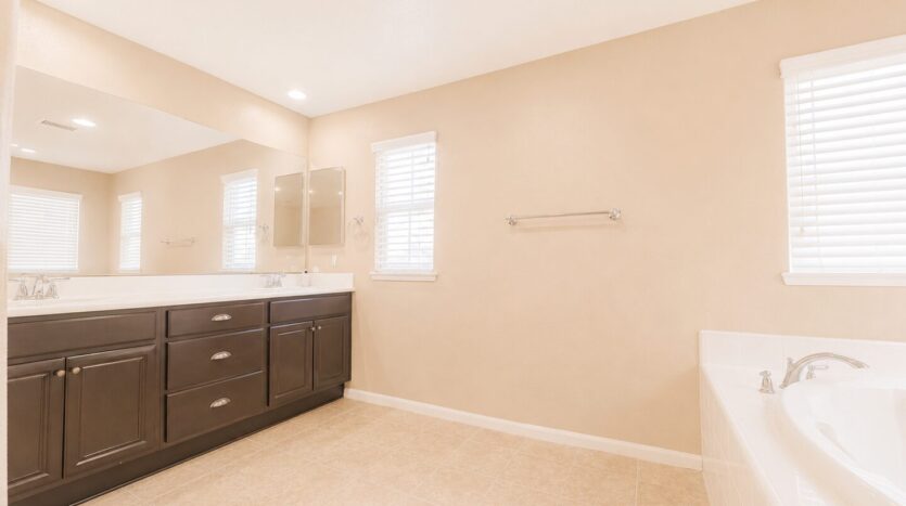29522 Greenbelt Cir - Menifee - California - 3 bed, 2.5 bath rental property