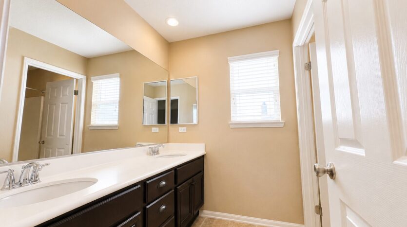 29522 Greenbelt Cir - Menifee - California - 3 bed, 2.5 bath rental property