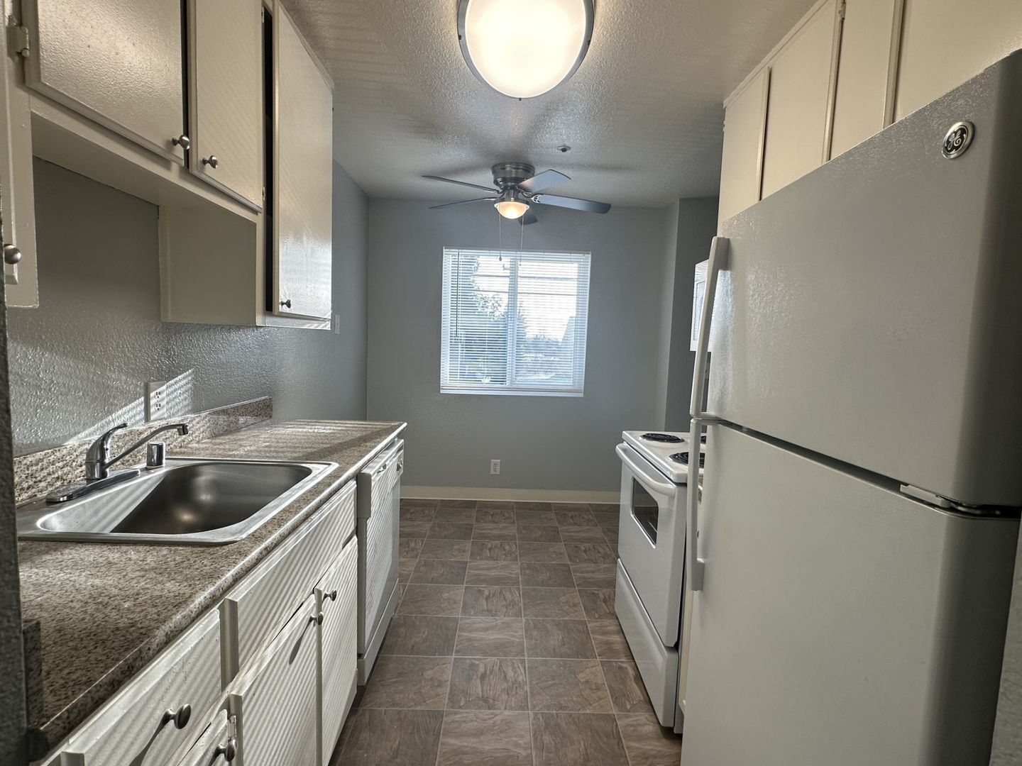 29536 Dixon St #3 - Hayward - California - 2 bed, 2 bath rental property