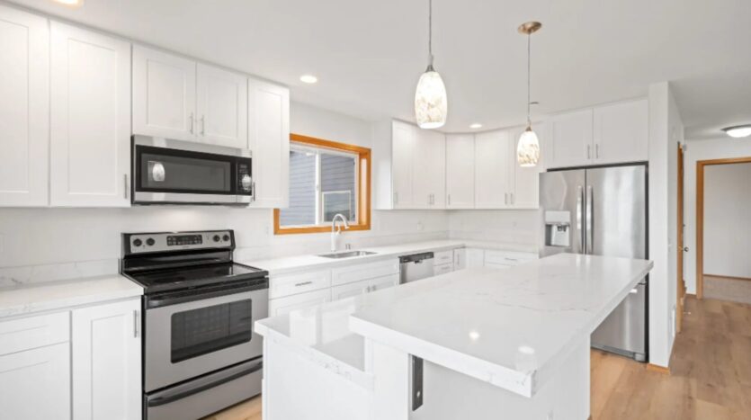 3010 Norton Ave - Everett - Washington - 4 bed, 2 bath rental property
