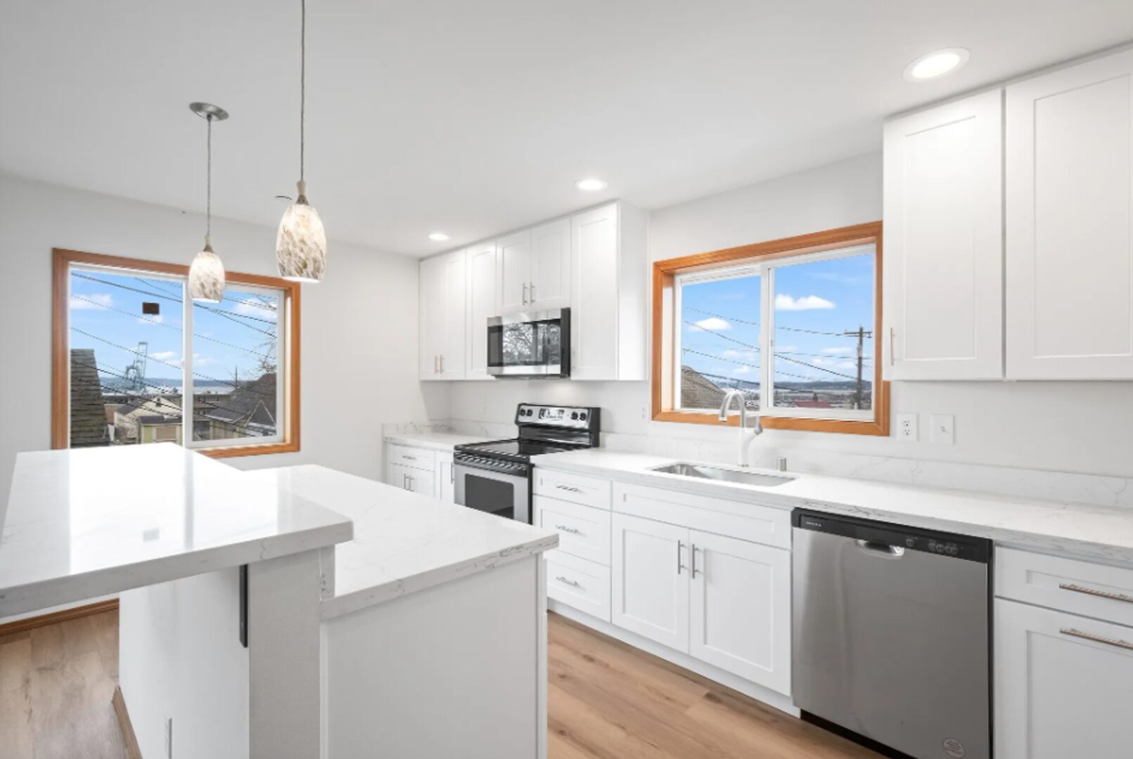 3010 Norton Ave - Everett - Washington - 4 bed, 2 bath rental property