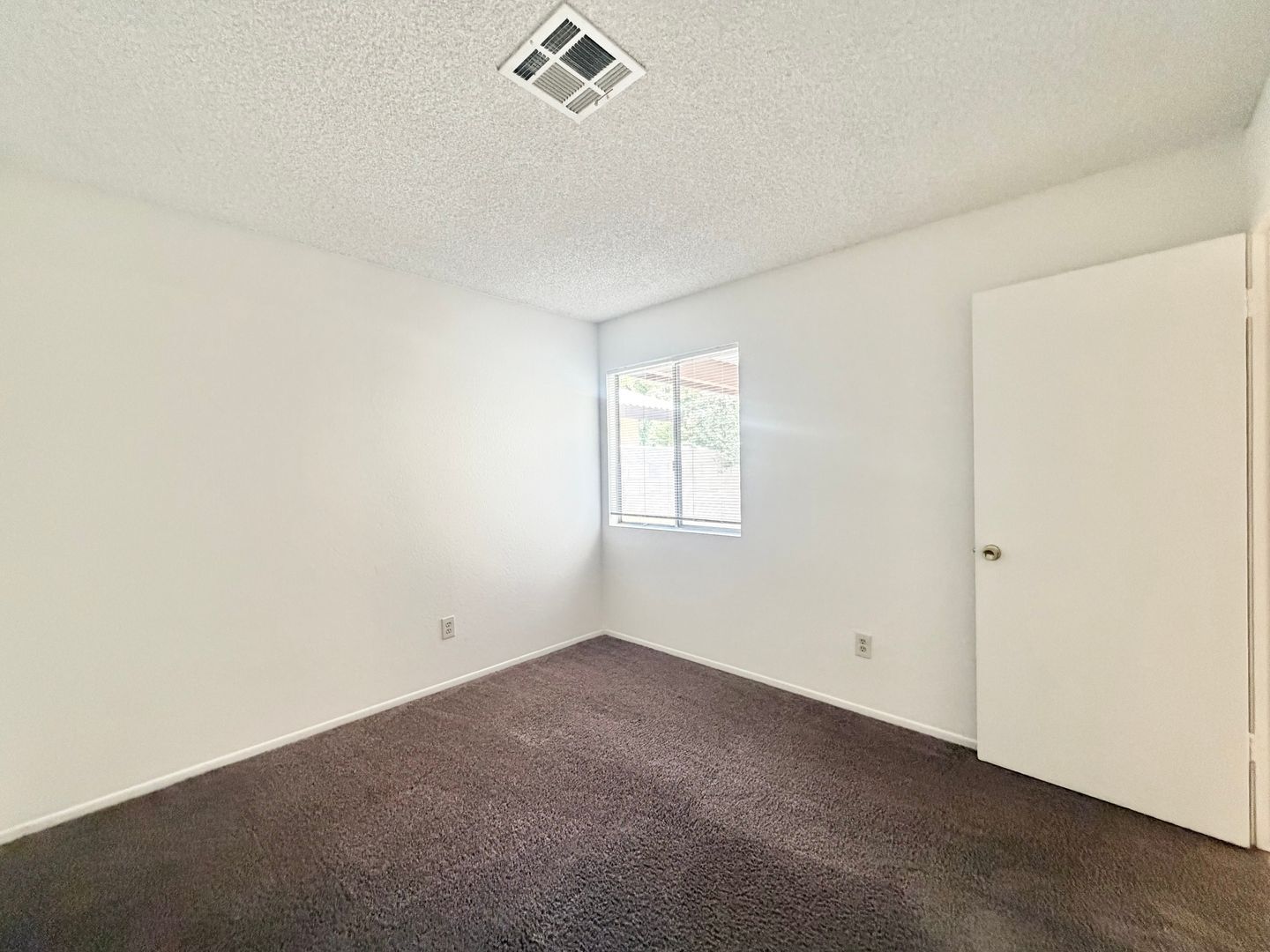 31675 Avenida Valdez - B - Cathedral City - California - 3 bed, 2 bath rental property