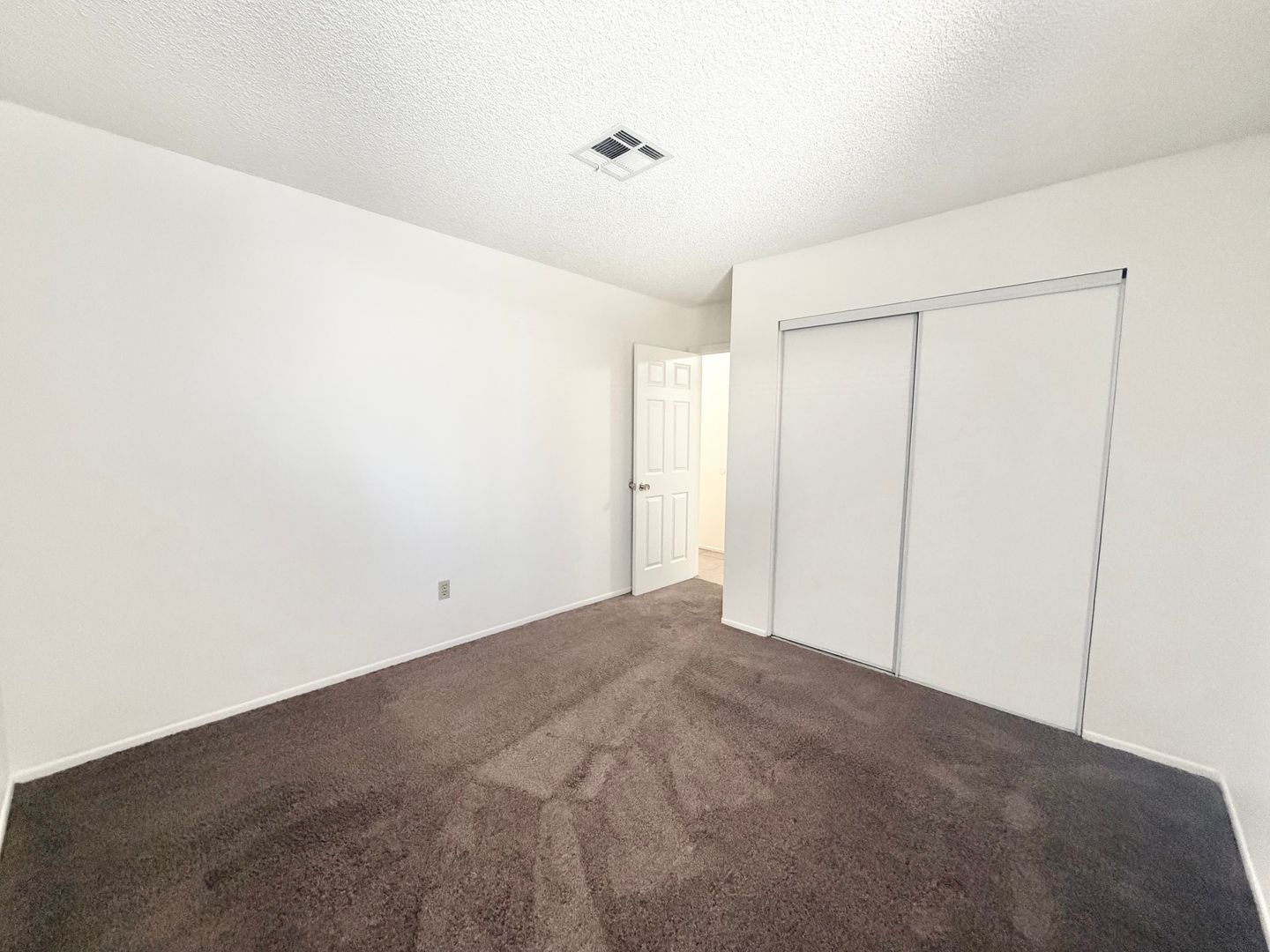 31675 Avenida Valdez - B - Cathedral City - California - 3 bed, 2 bath rental property