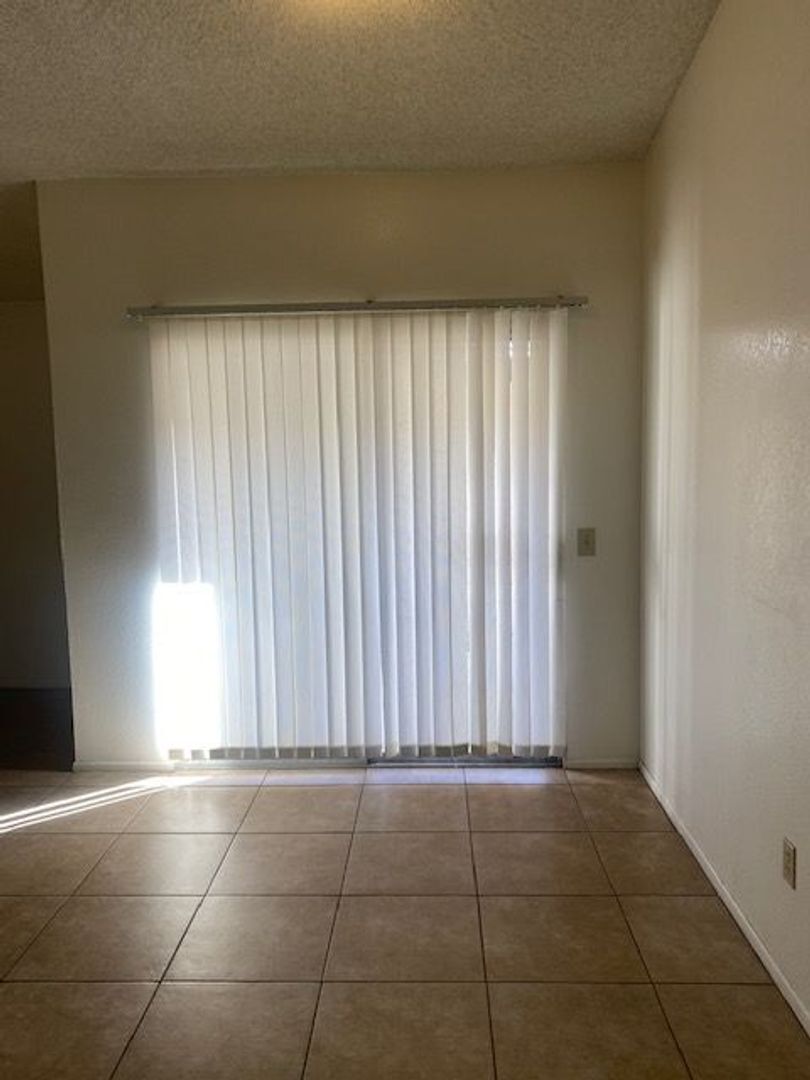 31675 Avenida Valdez - B - Cathedral City - California - 3 bed, 2 bath rental property
