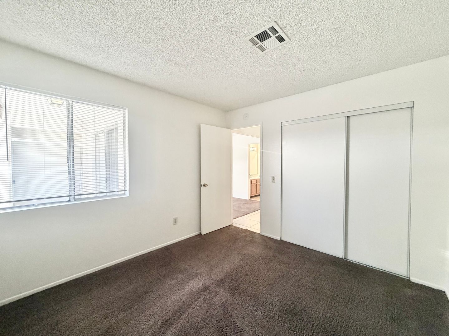 31675 Avenida Valdez - B - Cathedral City - California - 3 bed, 2 bath rental property