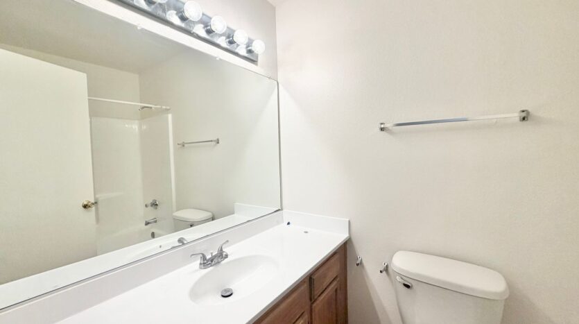 31675 Avenida Valdez - B - Cathedral City - California - 3 bed, 2 bath rental property